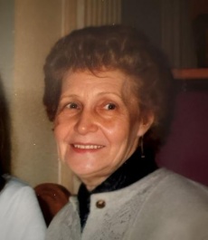 Fouquereau, Yvette