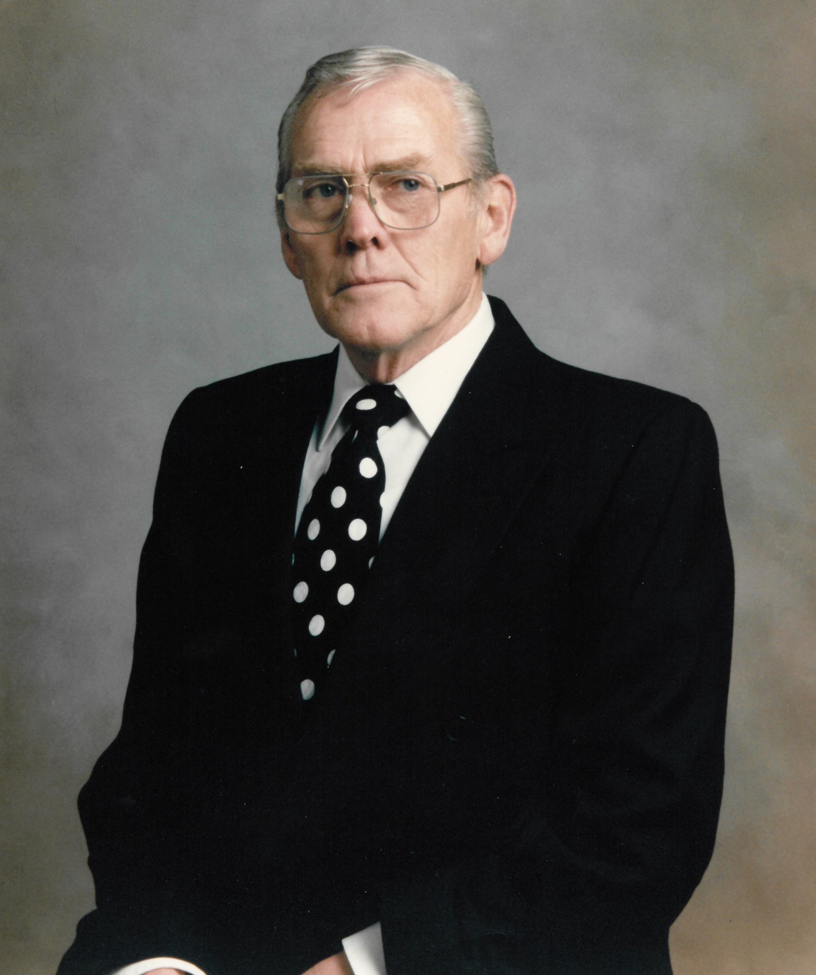 Robert VIENS