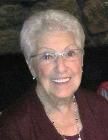 Irène Desjardins (née Despins)