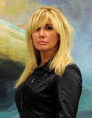 Joanna COLAVECCHIO