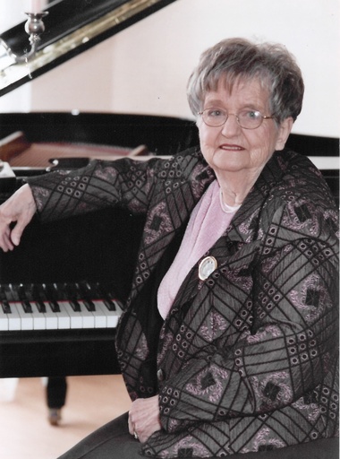 ÉLIANE JULIEN - MESSIER