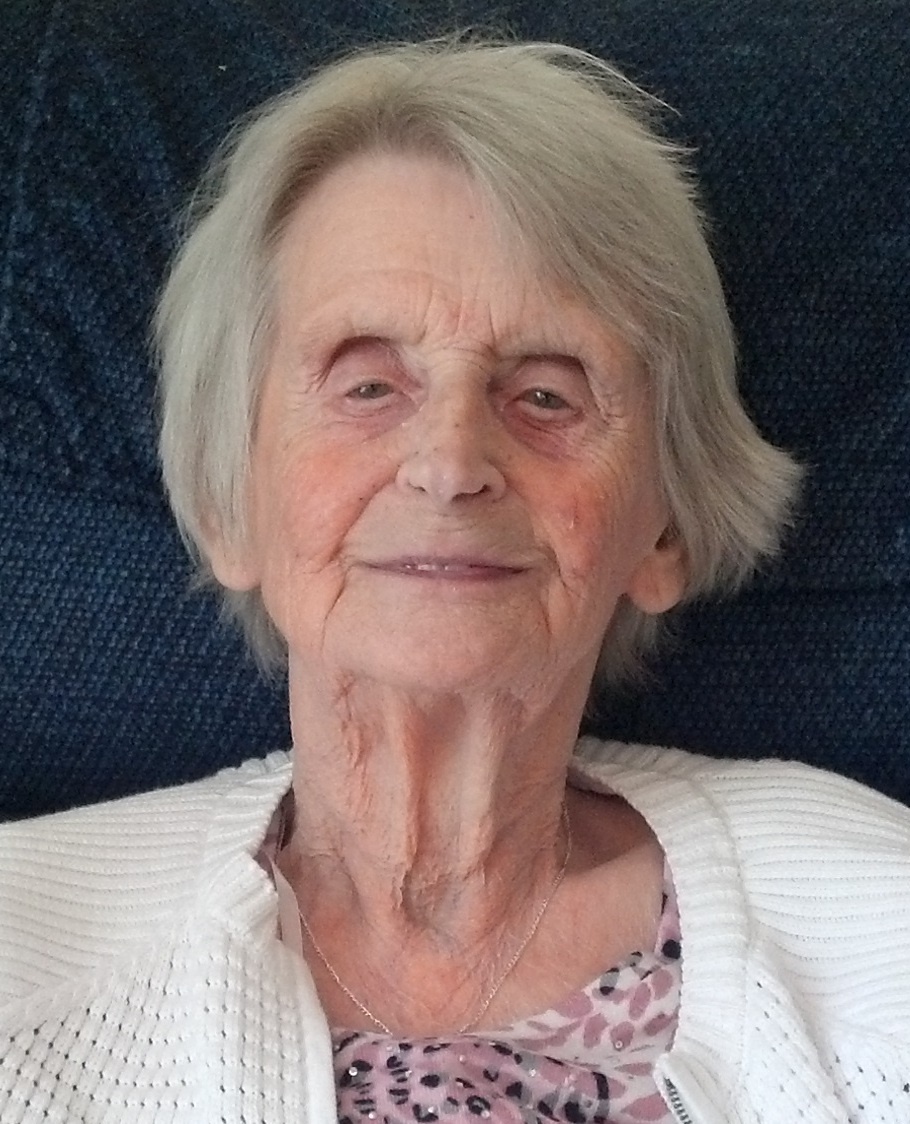 Simonne BULLOCK (Née Riendeau)