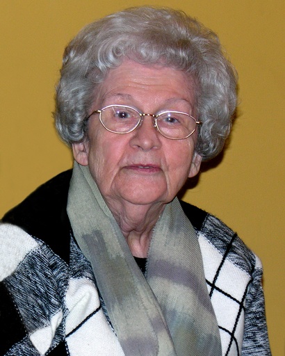 Marielle PHOENIX (Née Charron)