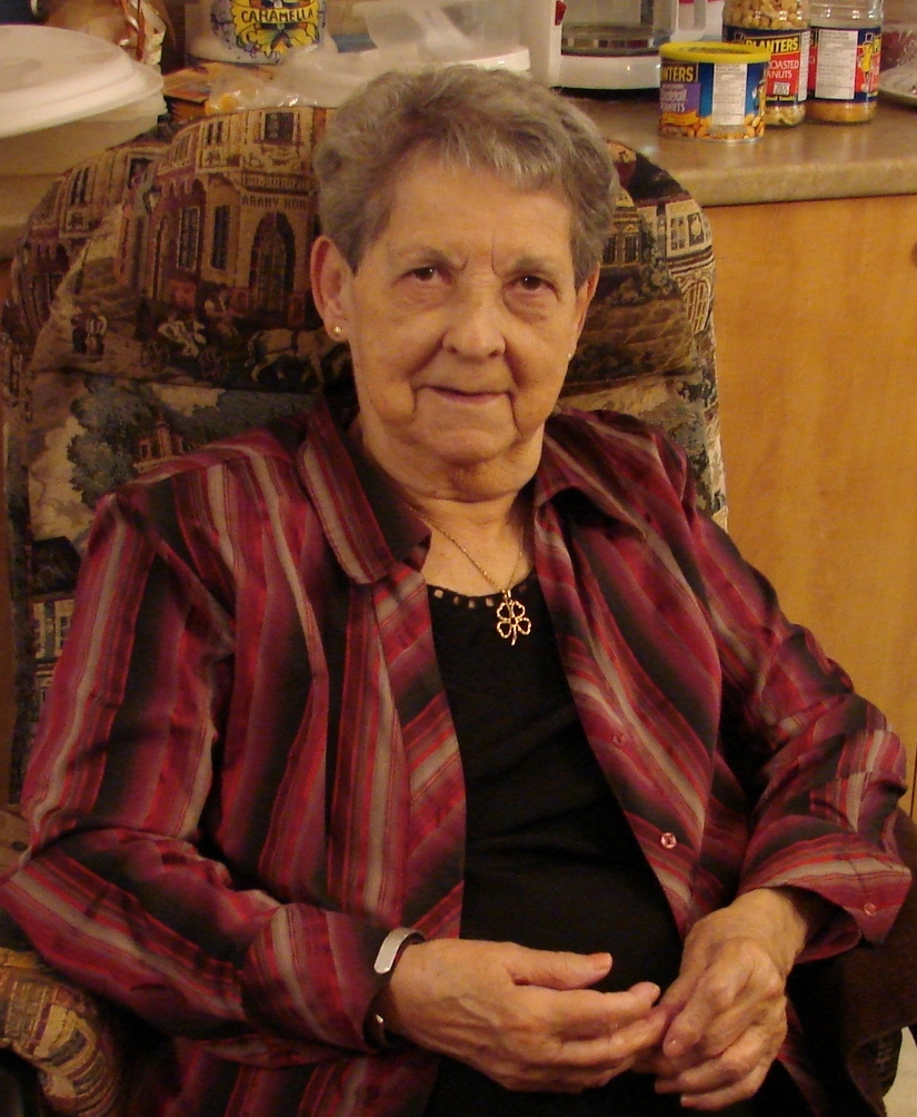 THÉRÈSE MARTIN  ( GIROUX )