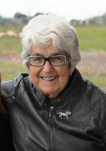 Huguette Doucet née Bélanger