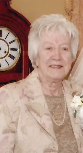 Aline BROUILLARD (née Corbeil)