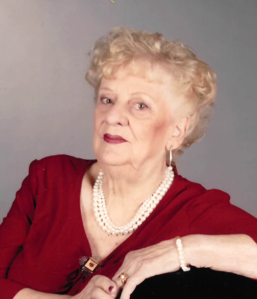 Lucienne (Lucie) FORGET