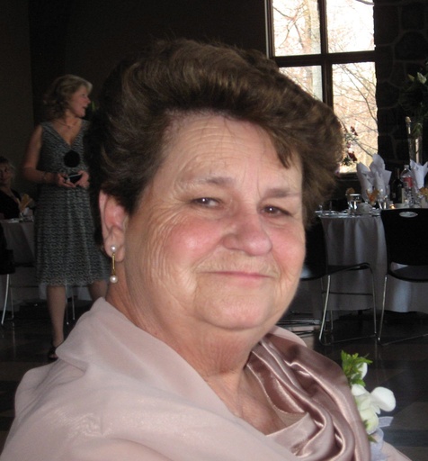 Monique PLOUFFE (Née Laplante)