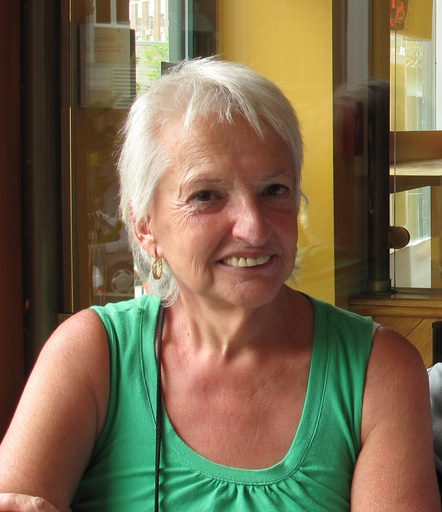 Monique DEDELIS (née Boubeau)