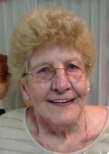 Huguette GOSSELIN (née Richer)