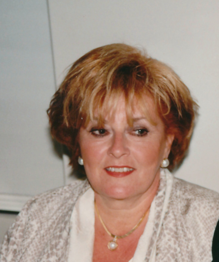 Hélène CARON