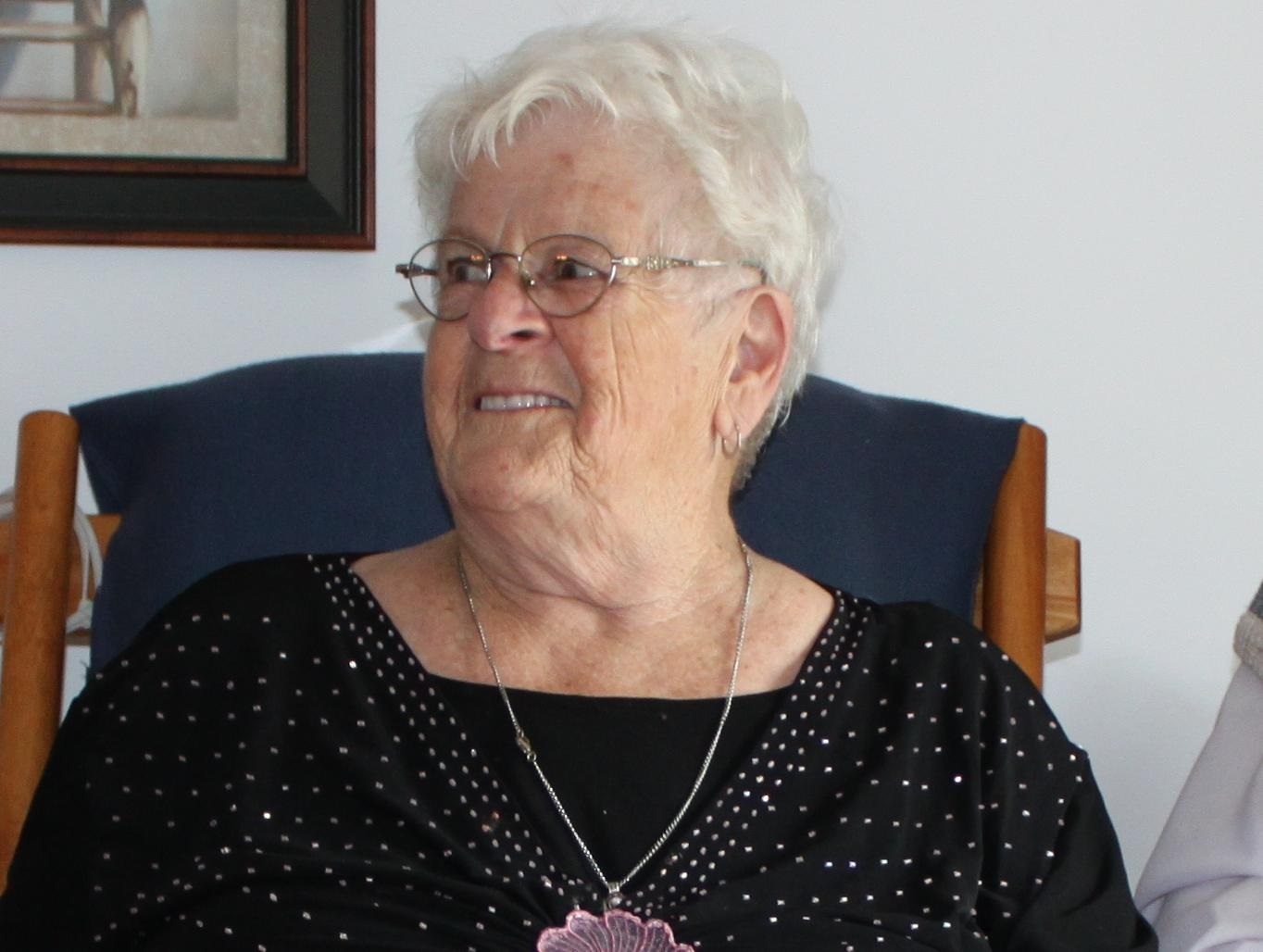 Jeannine LUSSIER,(née Hébert)