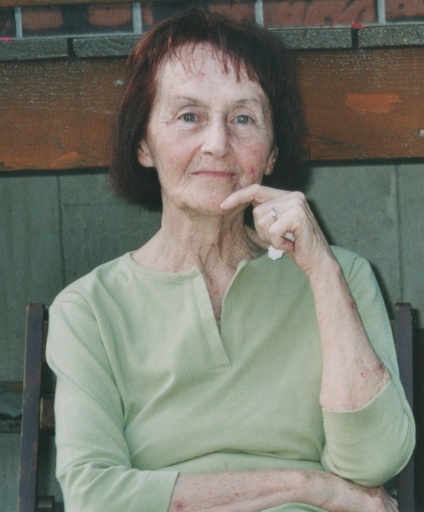 Yvette Lavoie (née Leboeuf)