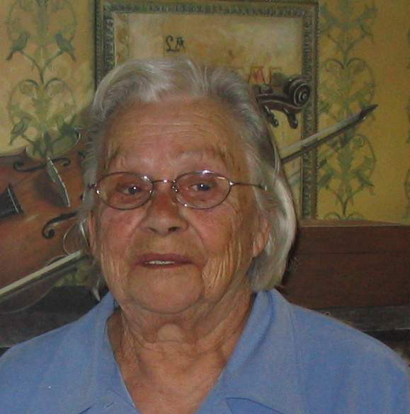 Lucienne Brasseur (née Bélanger)