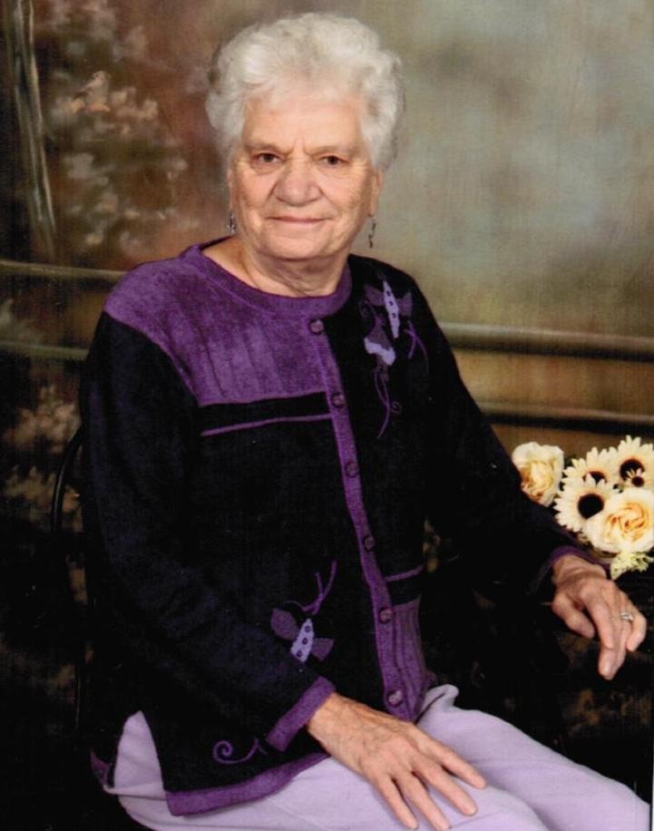 Yvette CHARRON, née Champagne