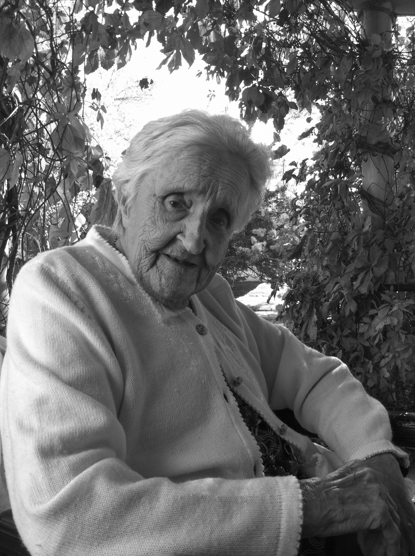 Laurette CYR