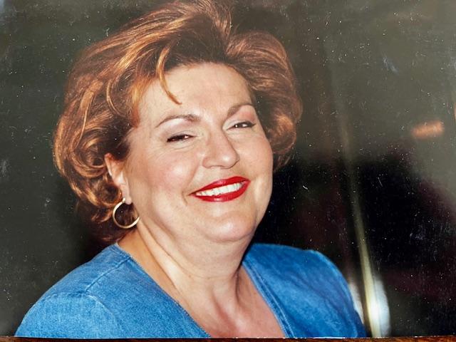 Monique Dumont