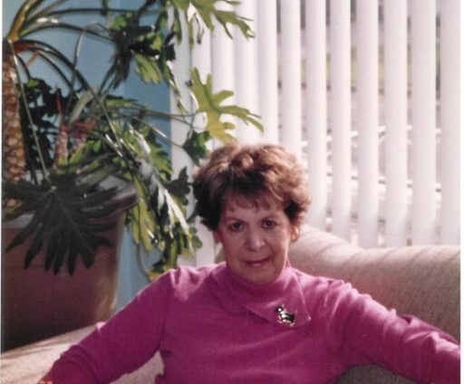 Nicole Vallée