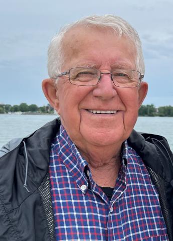 André Levac