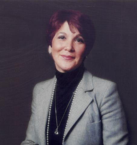 Estelle Dicaire