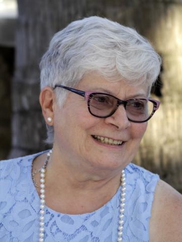 Monique Thibault