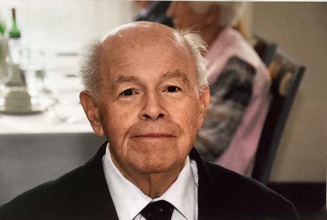 Yves Dion