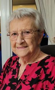 Estelle Labbé (née Thibodeau)