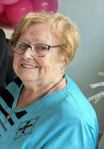 Huguette Lenden