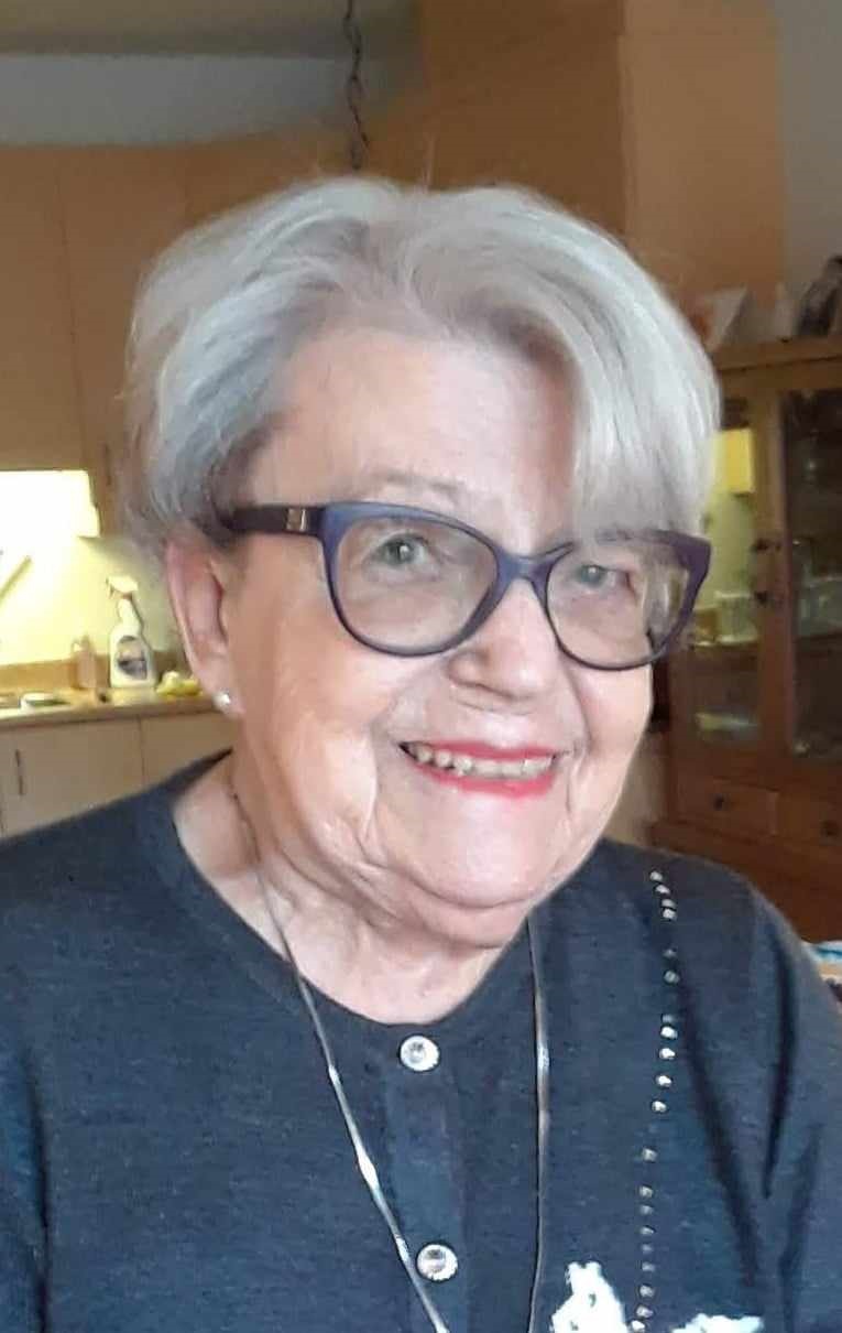 Rolande Côté