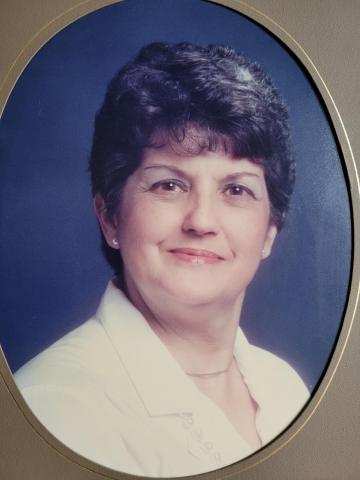 Réjane Lalumière