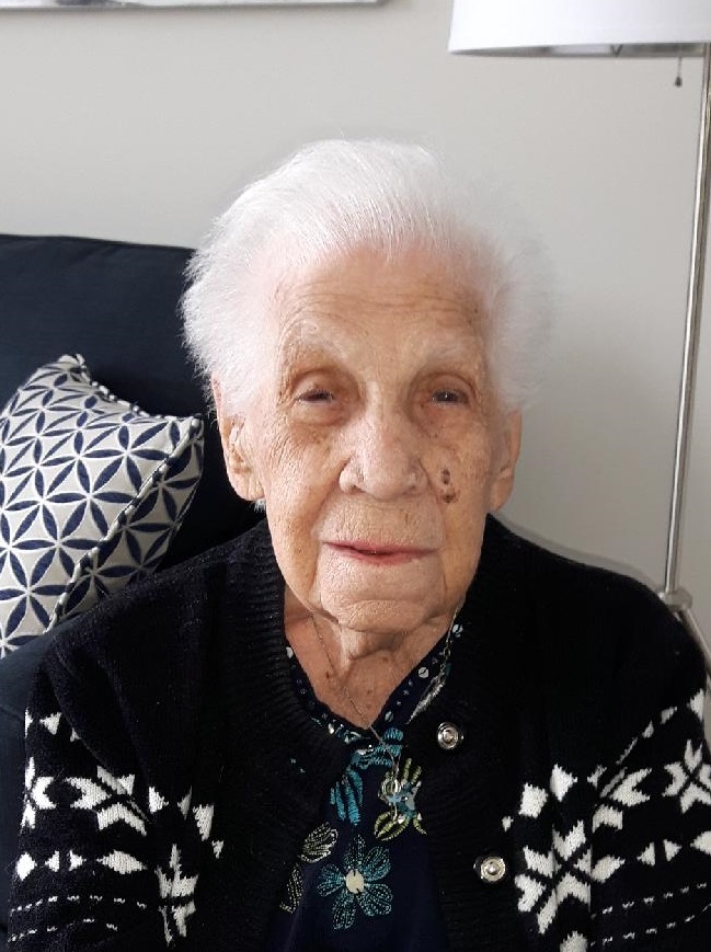 Lucienne Descoteaux