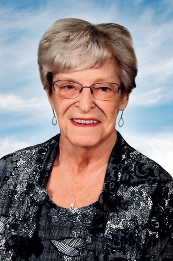 Yolande BARRETTE   ( TÉTREAULT)