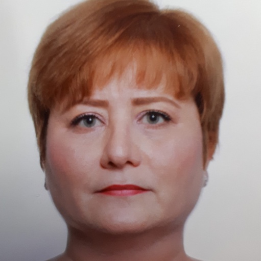 Suzanne Viau